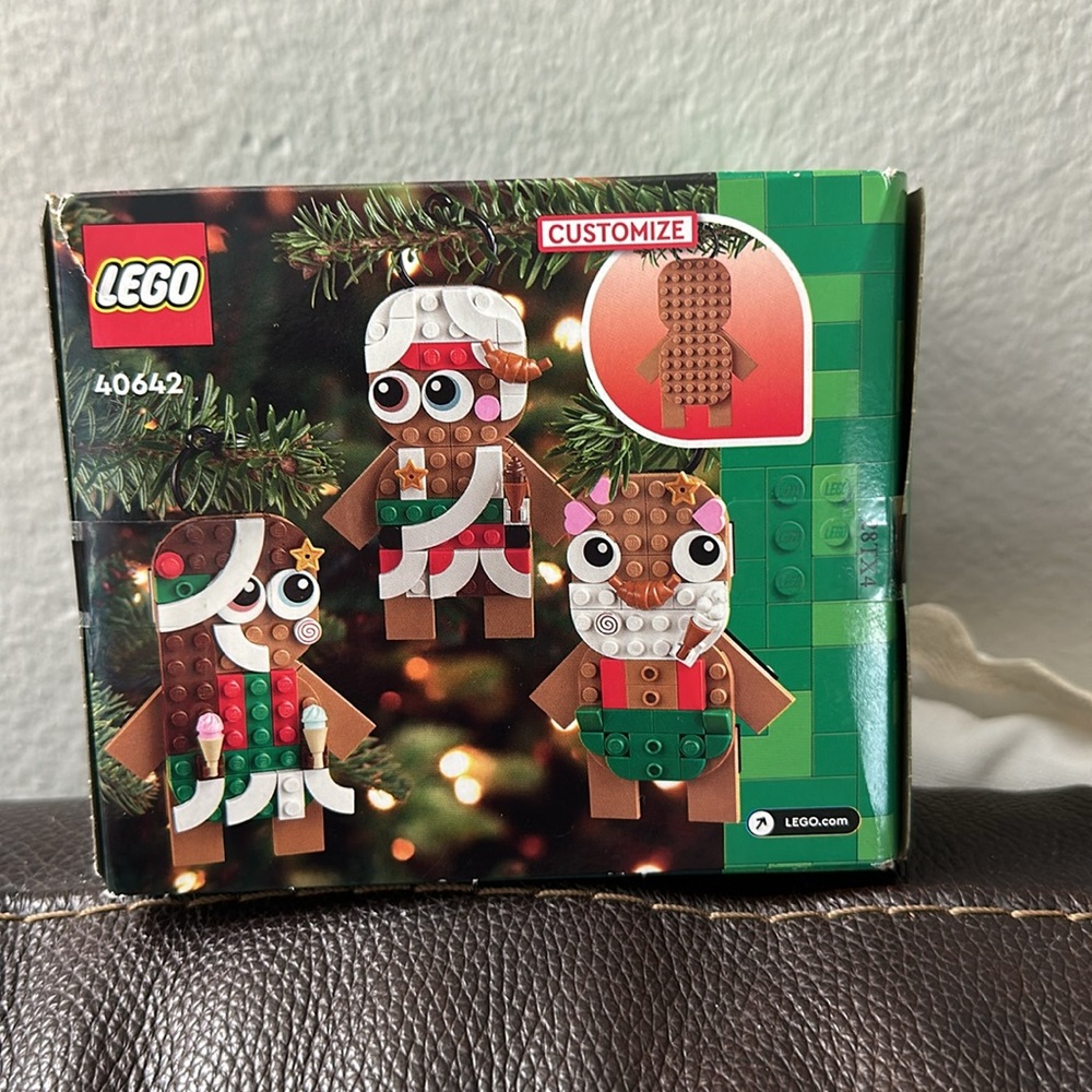 Lego Gingerbread Ornaments - Picture 4 of 4